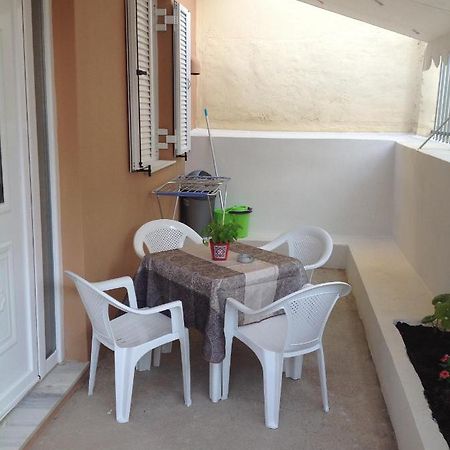 Angelos Cosy Place Hotell Argostoli  Exteriör bild